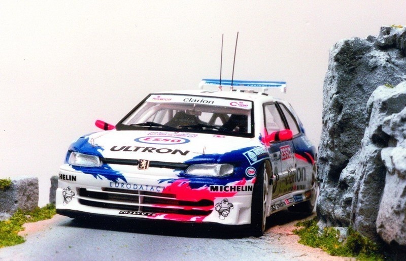 Deux Peugeot 306 Maxi IXO exclusives pour Midy Miniatures à l'échelle 1